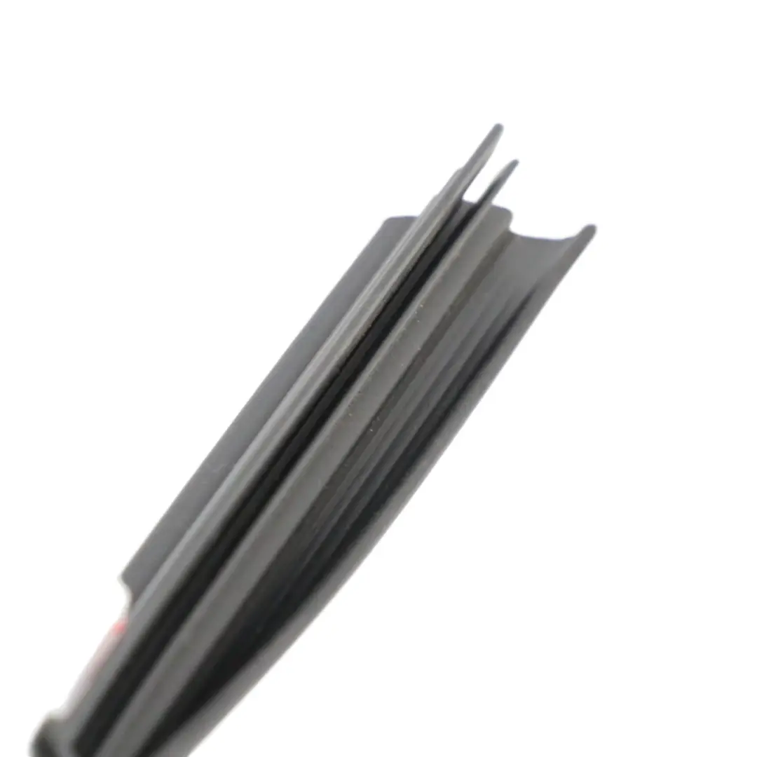 Fensterleiste Trim Tür hinten links Formteil Dichtung für Mercedes X156 mit Teilenummer A1567350465 Mercedes X156 Fensterleiste Trim Tür hinten links Formteil Dichtung - SKU A1567350465 - Teilenummer A1567350465