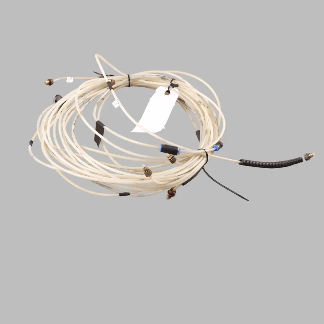 Airmatic Suspension Cable Pipe Line Kit Set to Mercedes W164 Air with Part number A1643271145 Mercedes W164 Air Airmatic Suspension Cable Pipe Line Kit Set - SKU A1643271145-1 - Part number A1643271145