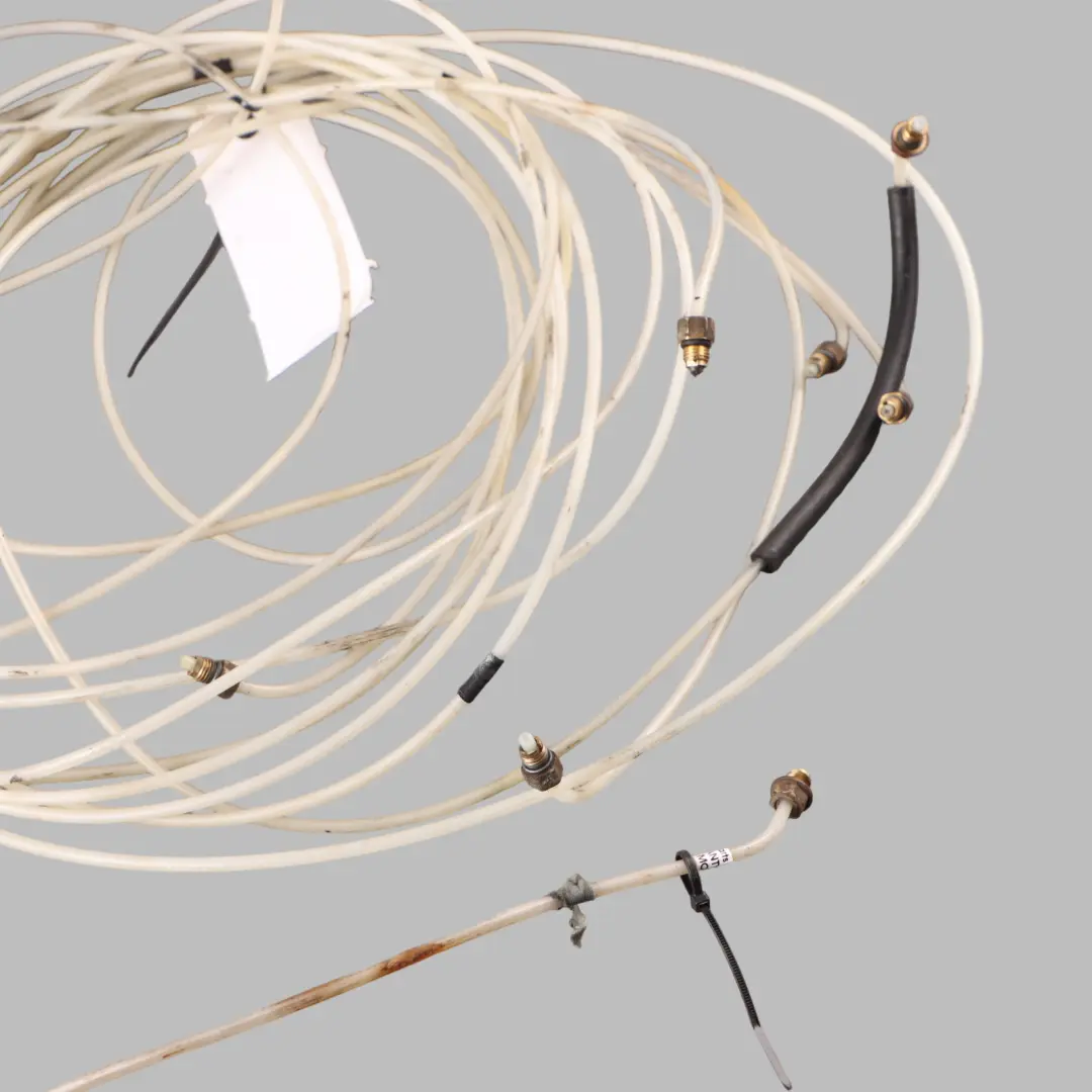 Airmatic Suspension Cable Pipe Line Kit Set to Mercedes W164 Air with Part number A1643271145 Mercedes W164 Air Airmatic Suspension Cable Pipe Line Kit Set - SKU A1643271145-1 - Part number A1643271145