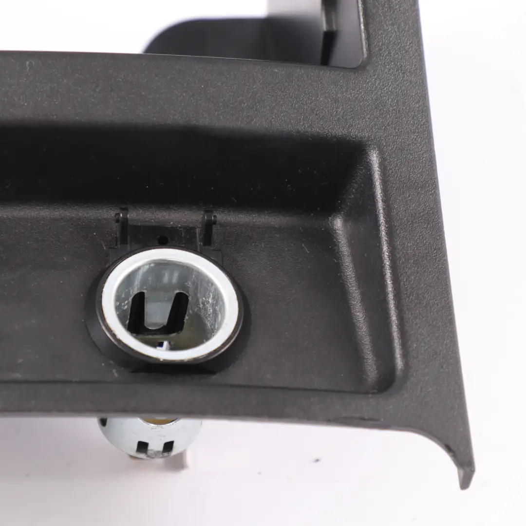 Panel Cubre Consola Central Trasero Negro para Mercedes ML W164 con número de pieza A1646800507 Mercedes ML W164 Panel Cubre Consola Central Trasero Negro - SKU A1646800507-2 - Número de pieza A1646800507