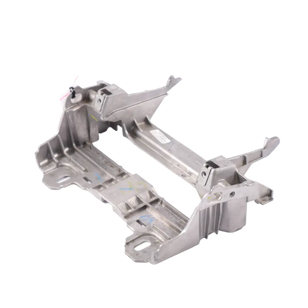 Mercedes ML W164 Consola central trasera Soporte de montaje - SKU A1646801314 - Número de pieza A1646801314