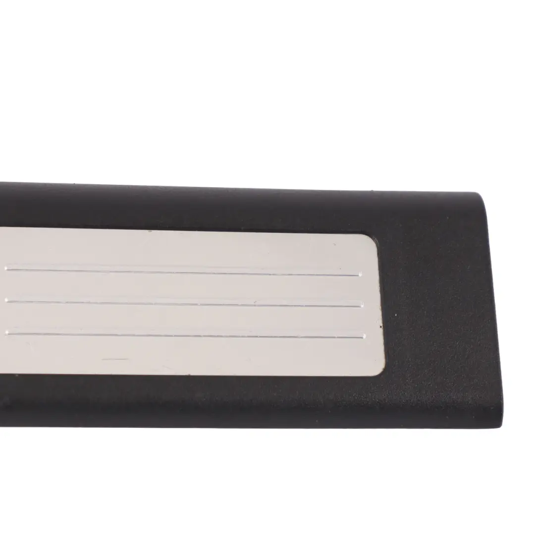 Mercedes W164 Baguette de seuil de porte avant gauche Cache d'entrée - SKU A1646803335 - Numéro de pièce A1646803335