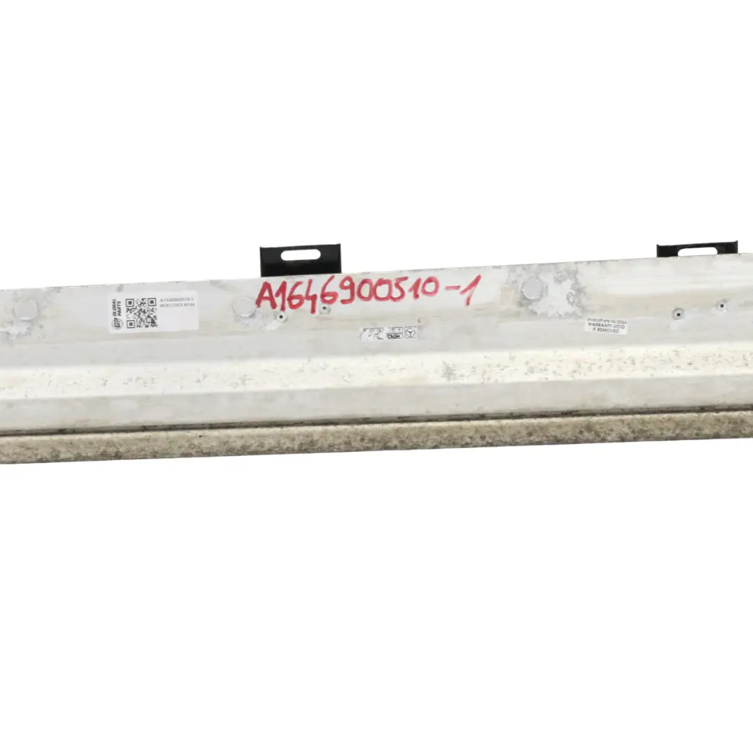 Sockelträger Mercedes W164 ML Links Türschweller Trittblech Einstiegshilfe für mit Teilenummer A1646900510 Sockelträger Mercedes W164 ML Links Türschweller Trittblech Einstiegshilfe - SKU A1646900510-1 - Teilenummer A1646900510