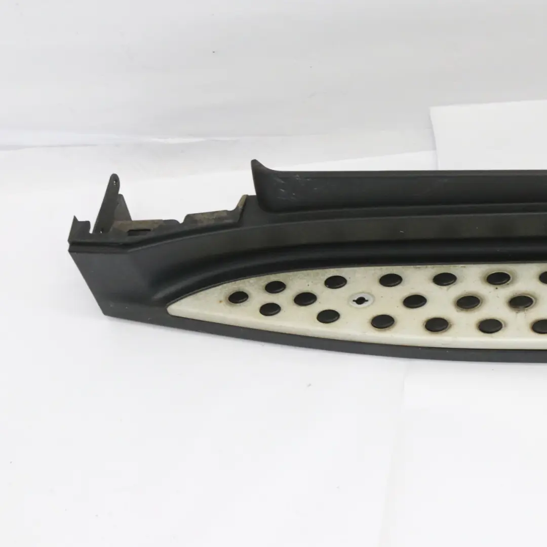 Front Left N/S Door Sill Step Plate Entrance Cover Trim to Mercedes ML W164 with Part number A1646901375 Mercedes ML W164 Front Left N/S Door Sill Step Plate Entrance Cover Trim - SKU A1646901375 - Part number A1646901375