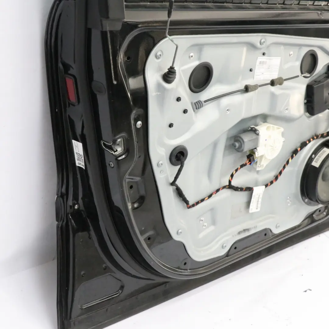 Mercedes W164 Puerta Delantera Izquierda Negro Obsidiana Metalizado - 197 - SKU A1647200105-OB - Número de pieza A1647200105