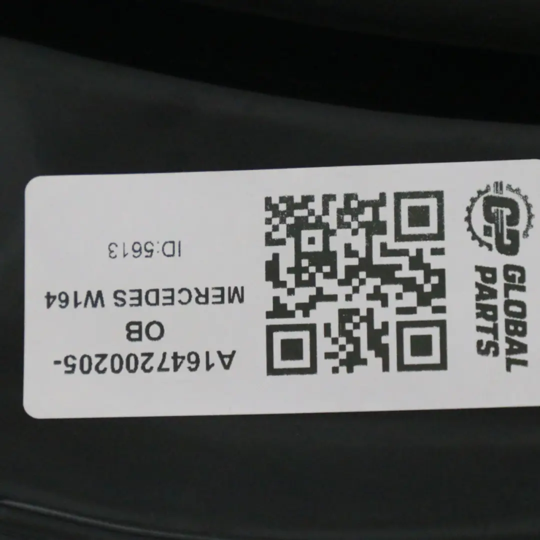 Porta anteriore destra Obsidian Black Metallic - 197 per Mercedes W164 con numero di parte A1647200205 Mercedes W164 Porta anteriore destra Obsidian Black Metallic - 197 - SKU A1647200205-OB - Numero di parte A1647200205