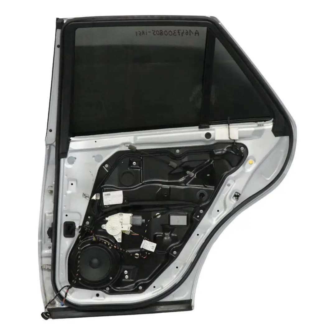 Arrière Droite Argent Iridium Métallisé - 775 pour Mercedes ML W164 Porte à propos du numéro de pièce A1647300805 Mercedes ML W164 Porte Arrière Droite Argent Iridium Métallisé - 775 - SKU A1647300805-IRS1 - Numéro de pièce A1647300805