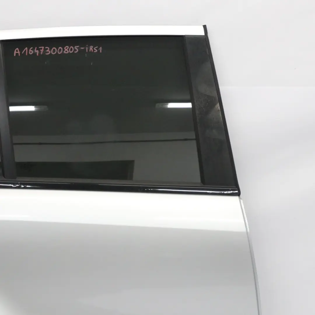 Tür hinten rechts Iridium Silber Silber Metallic - 775 für Mercedes ML W164 mit Teilenummer A1647300805 Mercedes ML W164 Tür hinten rechts Iridium Silber Silber Metallic - 775 - SKU A1647300805-IRS1 - Teilenummer A1647300805