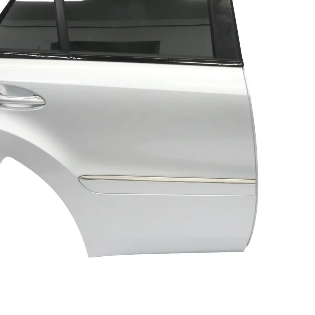 Mercedes ML W164 Drzwi Prawe Tylne Iridium Silver Srebrny Metalik - 775 - SKU A1647300805-IRS1 - Numer Części A1647300805