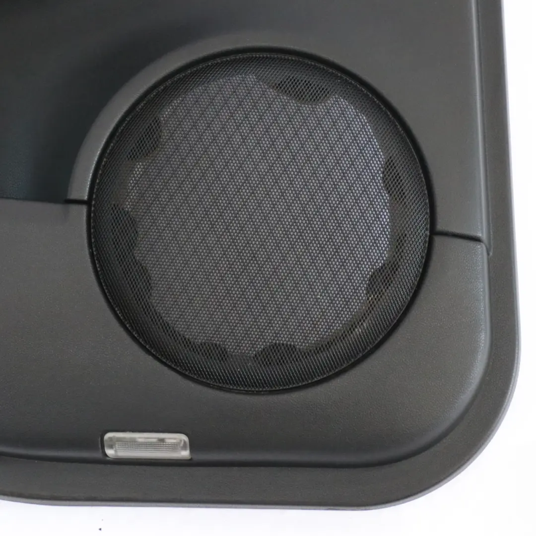 Panel de Tarjeta de Puerta Cubierta Trasera Izquierda Negro para Mercedes ML W164 con número de pieza A1647301370 Mercedes ML W164 Panel de Tarjeta de Puerta Cubierta Trasera Izquierda Negro - SKU A1647301370-1 - Número de pieza A1647301370