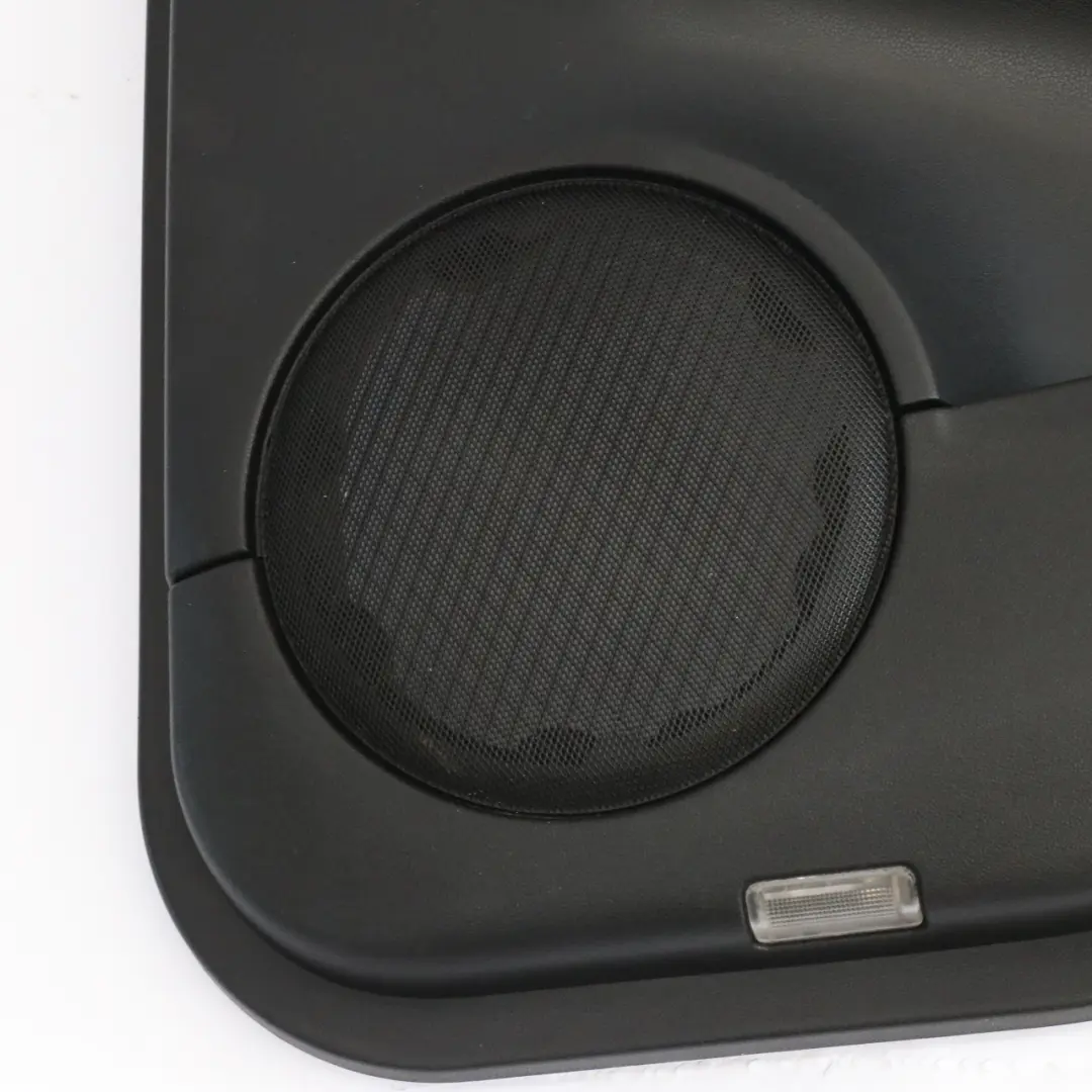 Panneau de carte de porte arrière droit noir pour Mercedes ML W164 à propos du numéro de pièce A1647301470 Mercedes ML W164 Panneau de carte de porte arrière droit noir - SKU A1647301470 - Numéro de pièce A1647301470