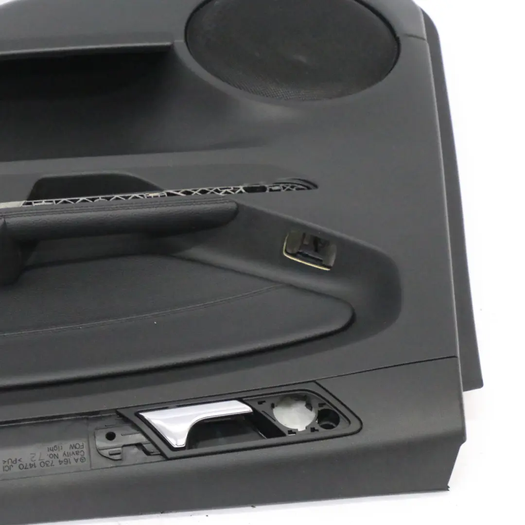 Pannello porta posteriore destro finiture Nero A1647301470 per Mercedes ML W164 con numero di parte A1647309670 Mercedes ML W164 Pannello porta posteriore destro finiture Nero A1647301470 - SKU A1647309670-3 - Numero di parte A1647309670