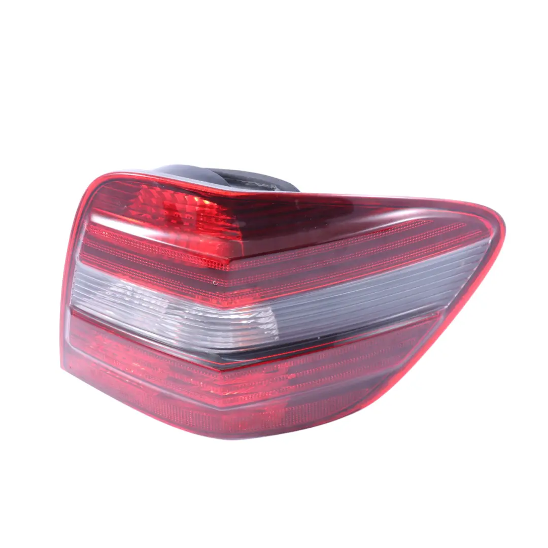 Lampe Arrière Droite Light Side Panel pour Mercedes ML W164 à propos du numéro de pièce A1648204064 Mercedes ML W164 Lampe Arrière Droite Light Side Panel - SKU A1648204064-1 - Numéro de pièce A1648204064