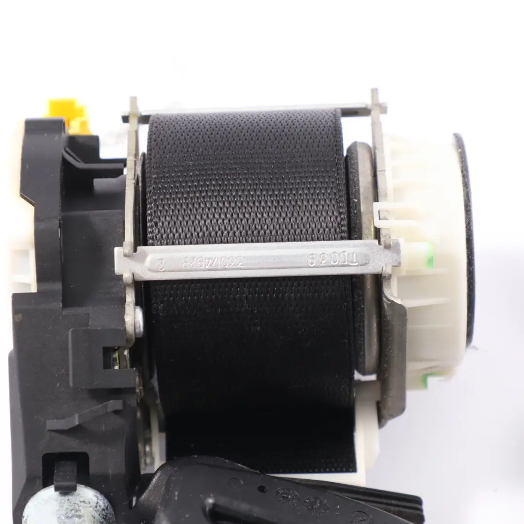 Ceinture de sécurité arrière droite supérieure pour Mercedes ML W164 à propos du numéro de pièce A1648600485 Mercedes ML W164 Ceinture de sécurité arrière droite supérieure - SKU A1648600485-2 - Numéro de pièce A1648600485