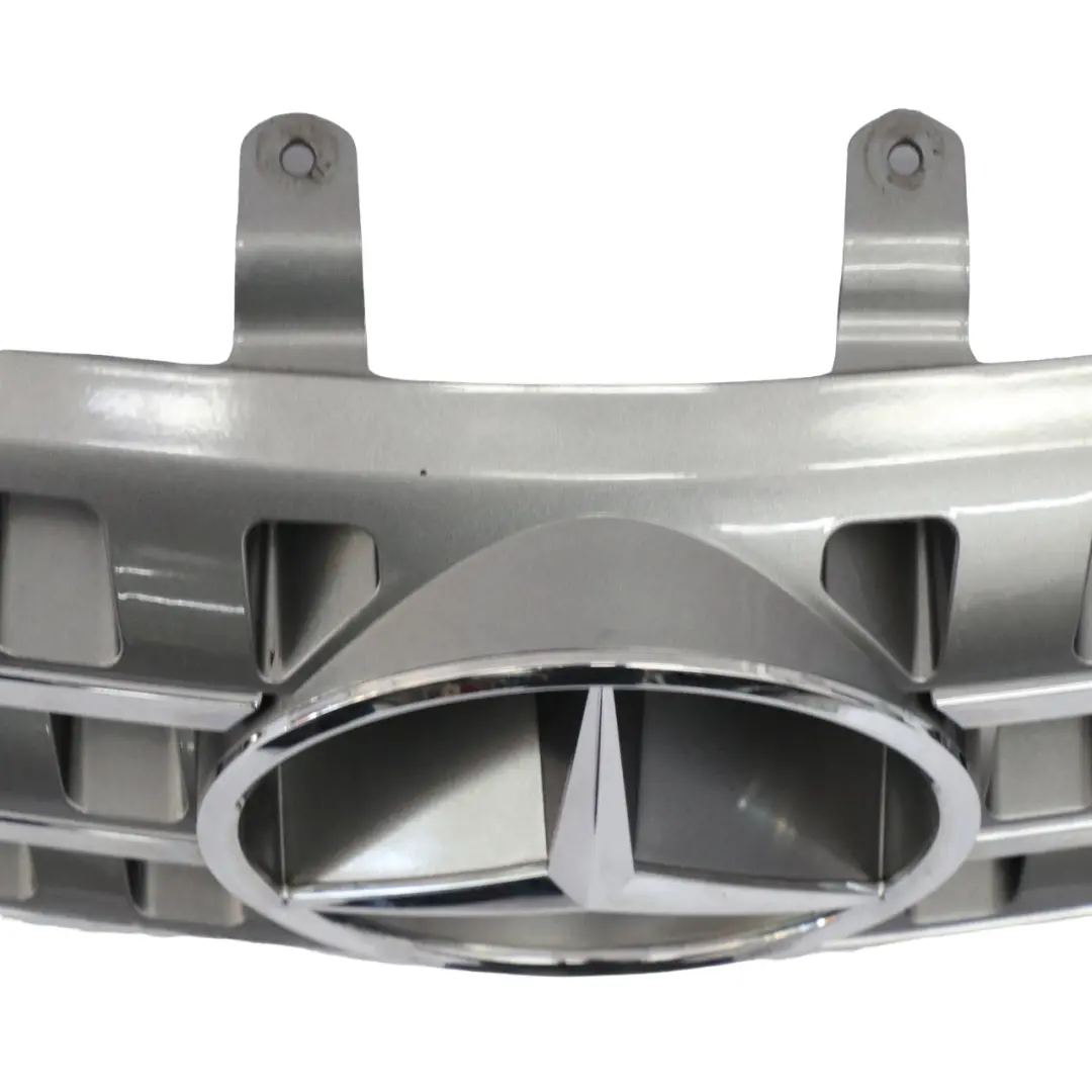 Frontgrill Frontstoßstange Matt Aluminium Silber für Mercedes ML W164 mit Teilenummer A1648801985 Mercedes ML W164 Frontgrill Frontstoßstange Matt Aluminium Silber - SKU A1648801985 - Teilenummer A1648801985
