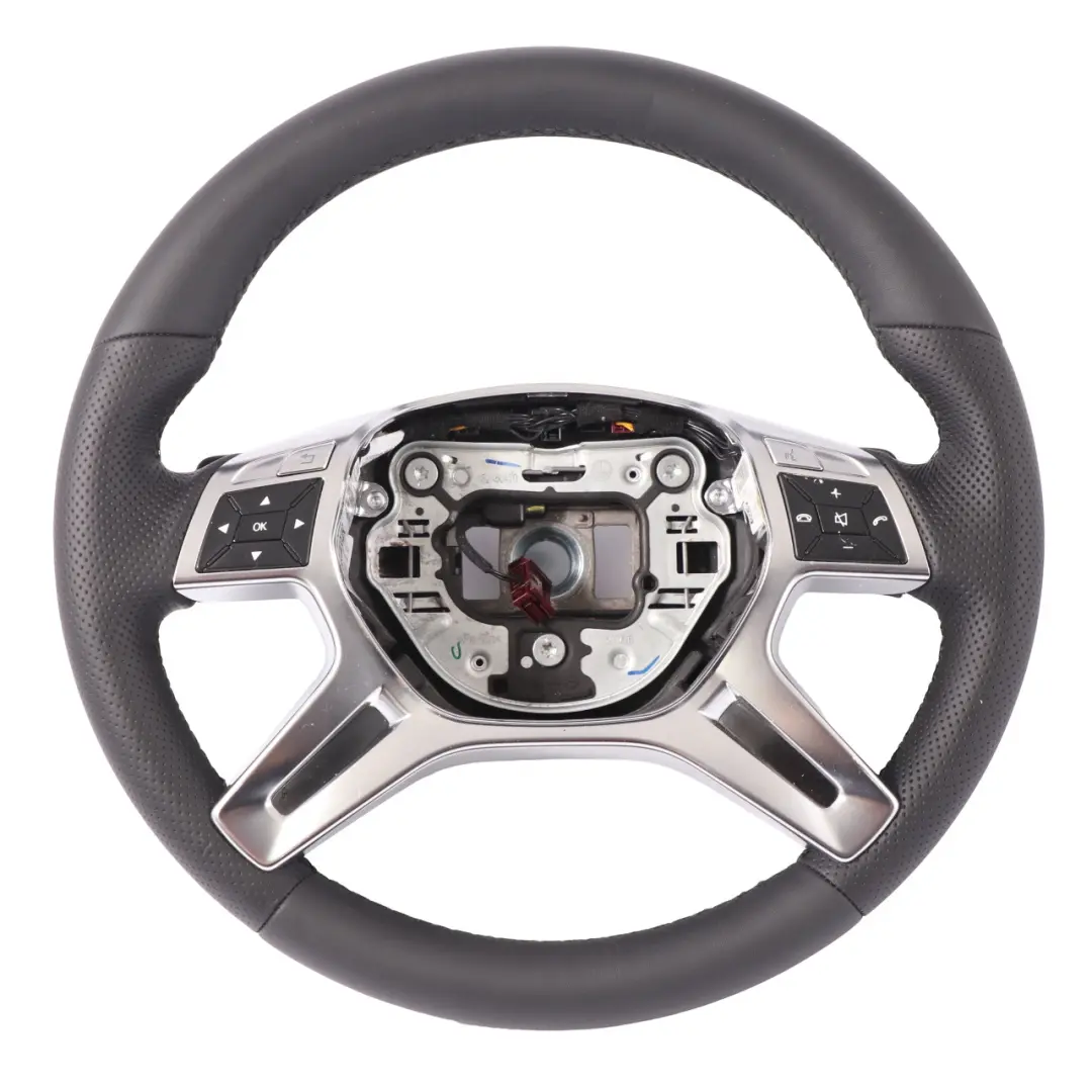 Lenkrad NEU Schwarz Leder Schalt Wippen für Mercedes ML W166 mit Teilenummer A1664600803 Mercedes ML W166 Lenkrad NEU Schwarz Leder Schalt Wippen - SKU A1664600803-1 - Teilenummer A1664600803