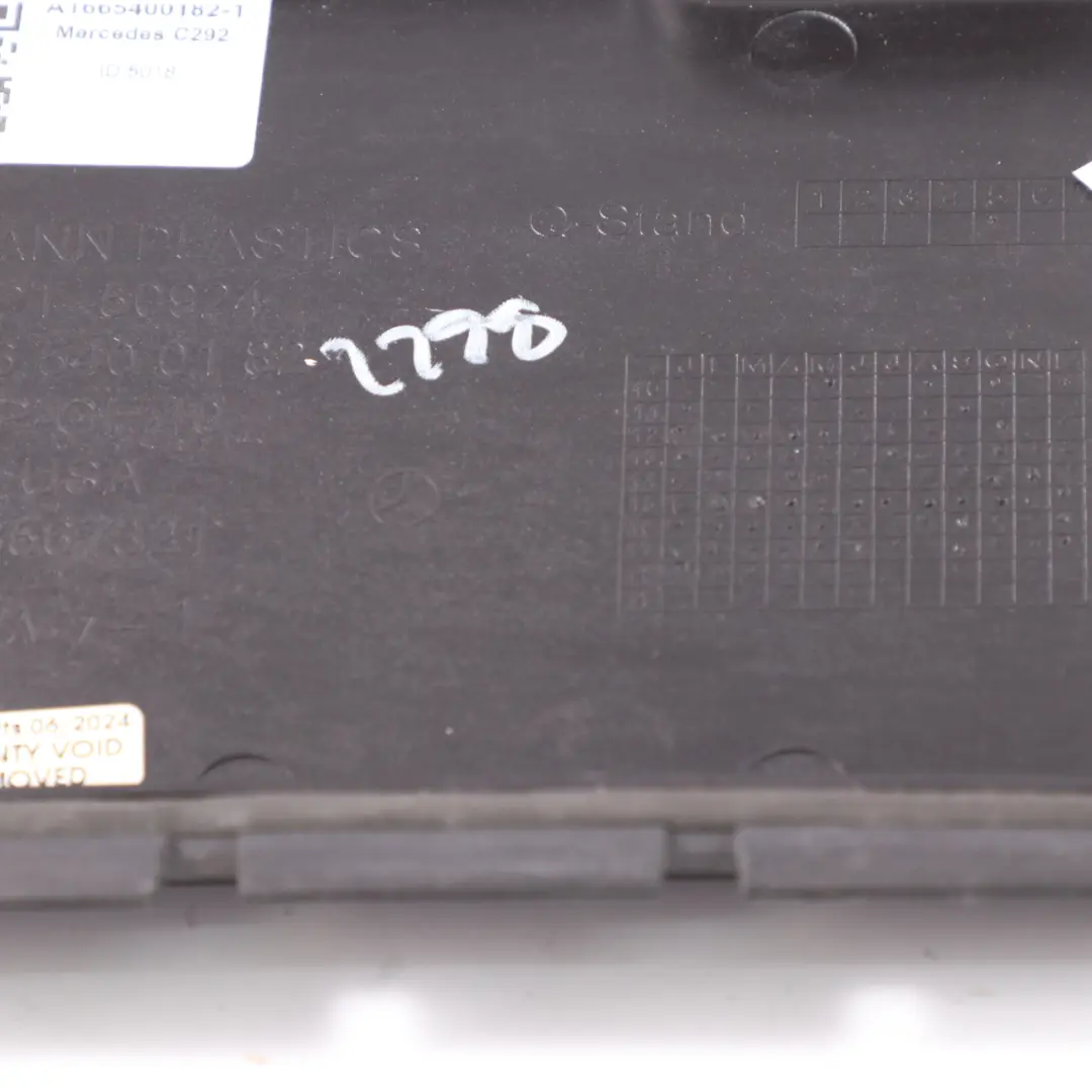 Sicherung Skasten Abdeckung Abschlusstafel Deckel A6395450003 für Mercedes C292 mit Teilenummer A1665400182 Mercedes C292 Sicherung Skasten Abdeckung Abschlusstafel Deckel A6395450003 - SKU A1665400182-1 - Teilenummer A1665400182