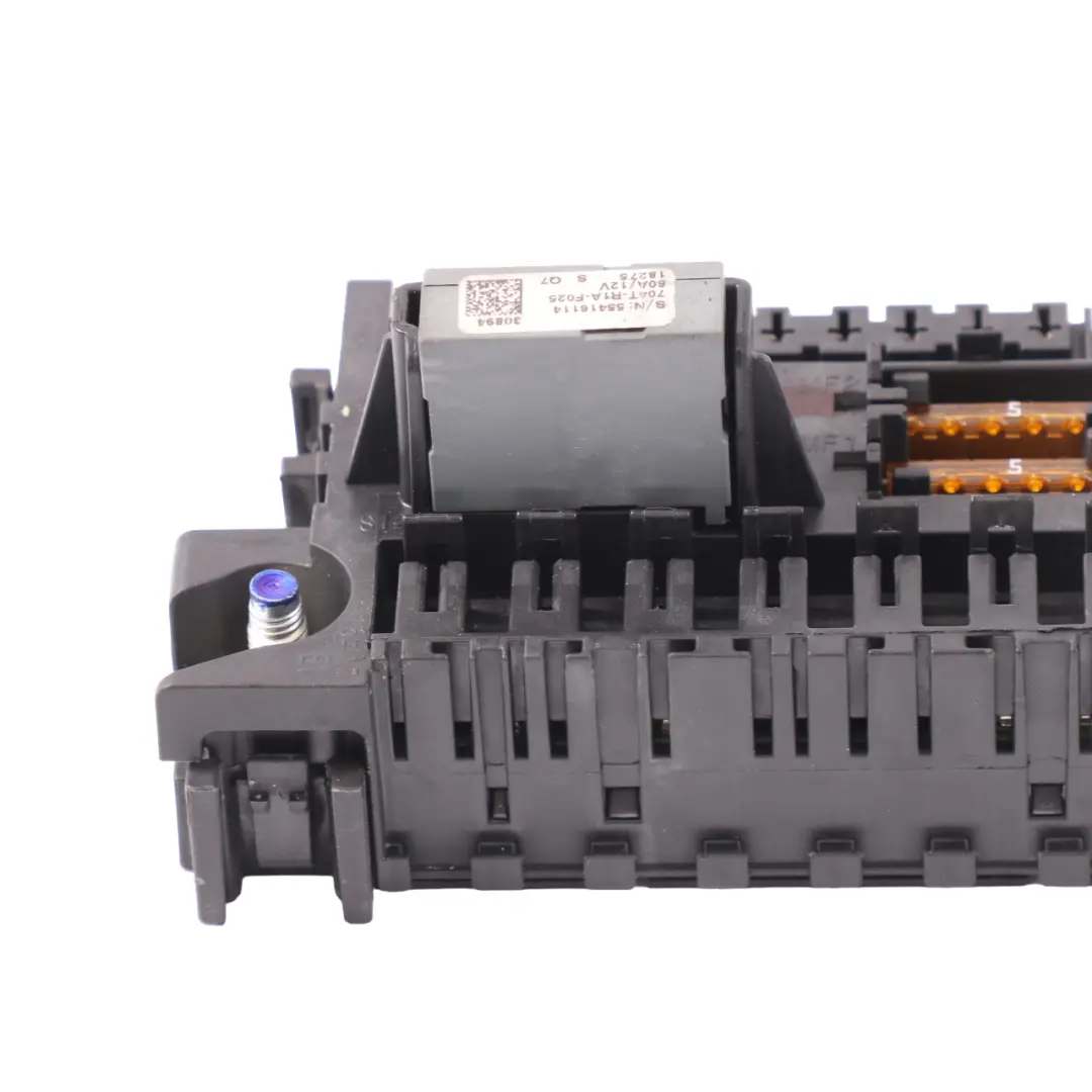 Boîte à fusibles Mercedes GLE W166 C292 W463 Relay Control Module pour à propos du numéro de pièce A1665402350 Boîte à fusibles Mercedes GLE W166 C292 W463 Relay Control Module - SKU A1665402350 - Numéro de pièce A1665402350