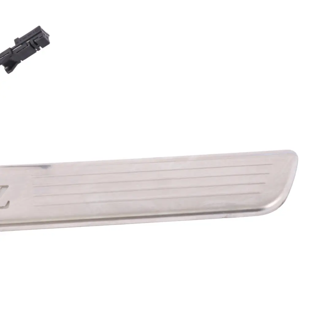 Striscia soglia d'ingresso Mercedes W166 C292 sinistra illuminata per con numero di parte A1666808600 Striscia soglia d'ingresso Mercedes W166 C292 sinistra illuminata - SKU A1666808600 - Numero di parte A1666808600