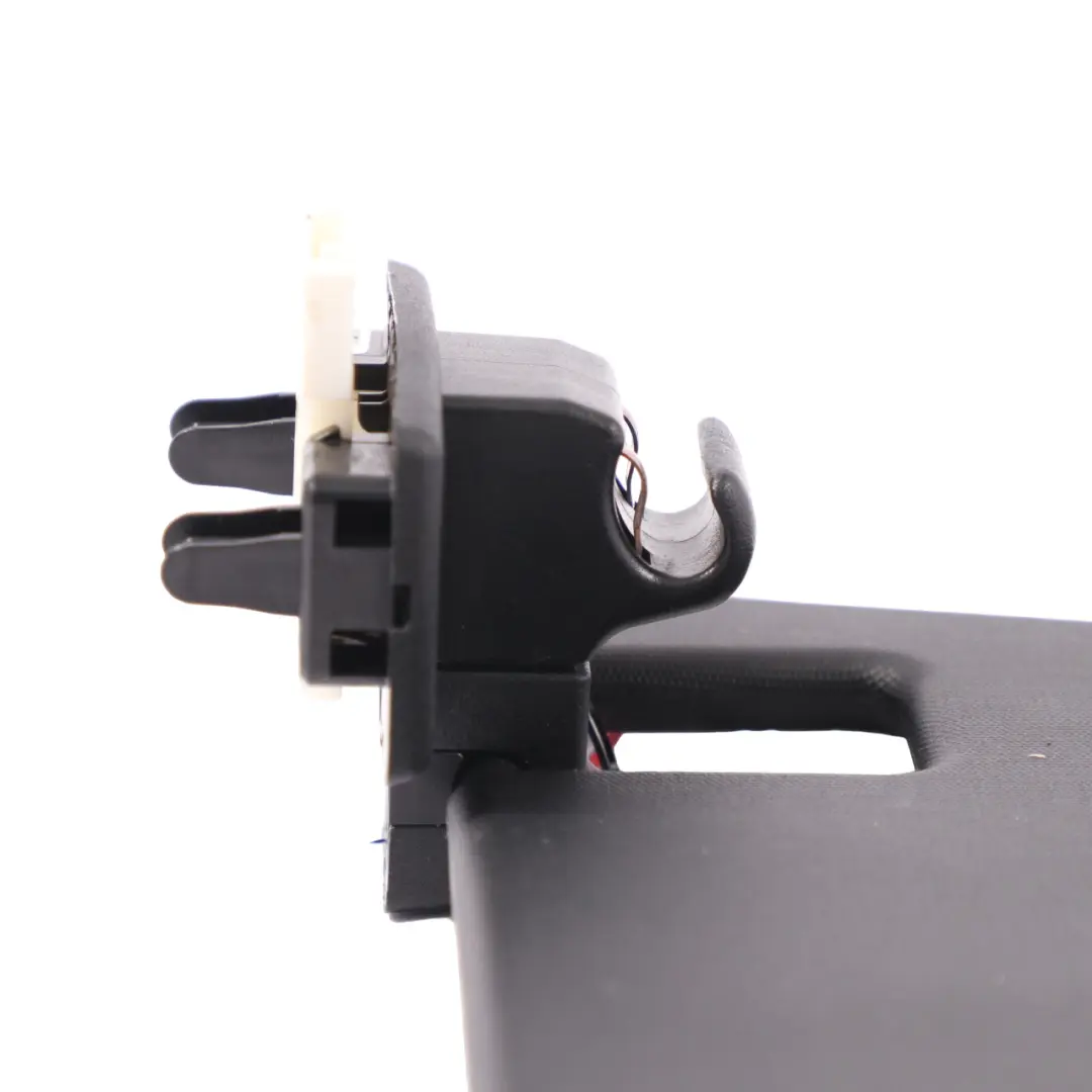 Sonnen Blende Mercedes C292 Abdeckung Panel Schwarz Links für mit Teilenummer A1668100710 Sonnen Blende Mercedes C292 Abdeckung Panel Schwarz Links - SKU A1668100710 - Teilenummer A1668100710