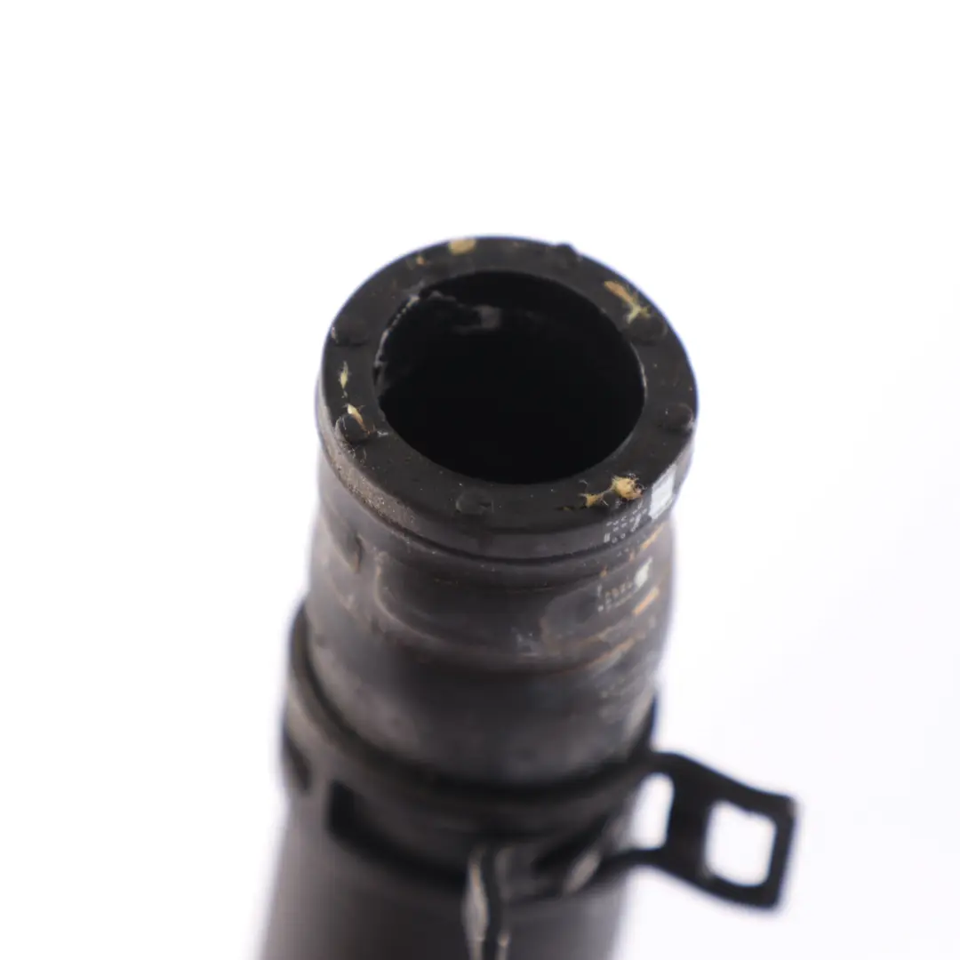 Tuyau Liquide Mercedes GLE W166 C292 OM642 Conduite Refroidissement  - SKU A1668303800 - Numéro de pièce A1668303800