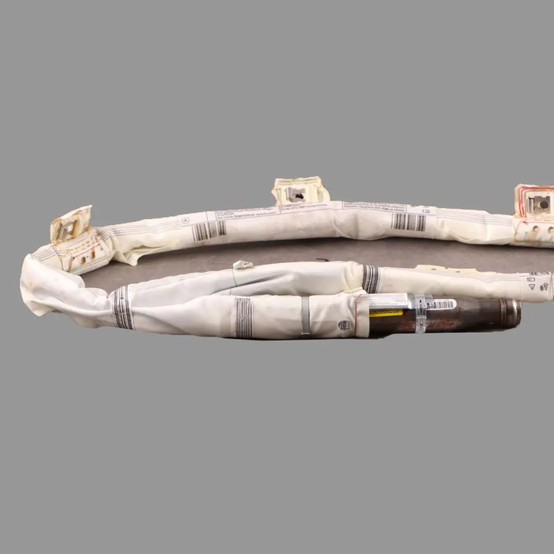 Mercedes W166 Module d'air de tête Rideau latéral de toit gauche - SKU A1668600702 - Numéro de pièce A1668600702
