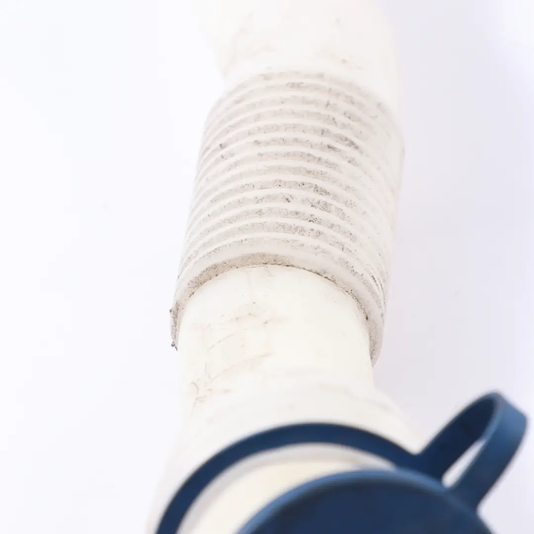 Cuello de llenado Mercedes ML W166 GLE C292 Tubo de líquido limpiaparabrisas para con número de pieza A1668690520 Cuello de llenado Mercedes ML W166 GLE C292 Tubo de líquido limpiaparabrisas - SKU A1668690520-1 - Número de pieza A1668690520