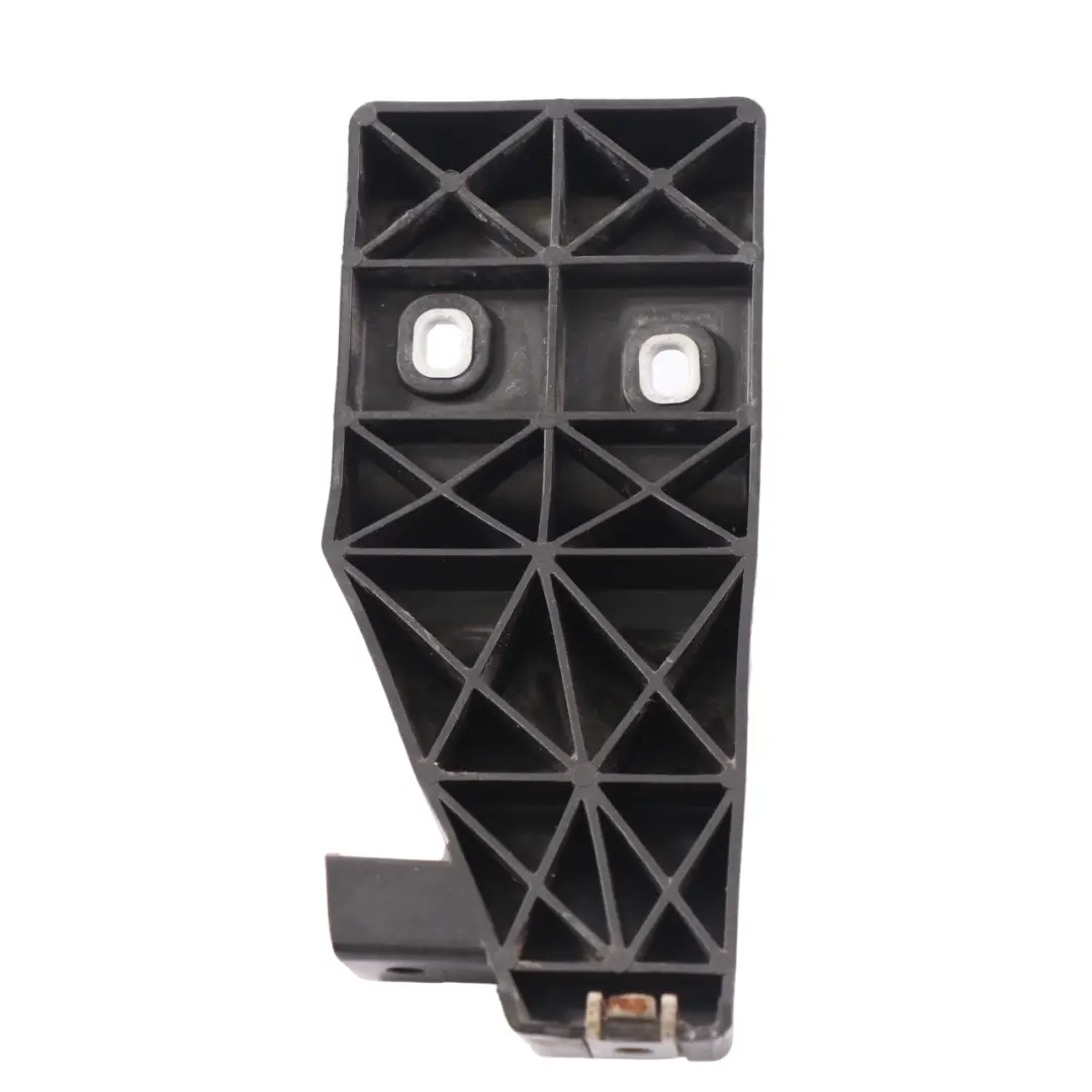 Mercedes C292 Supporto paraurti posteriore destro Staffa montaggio - SKU A1668804600 - Numero di parte A1668804600