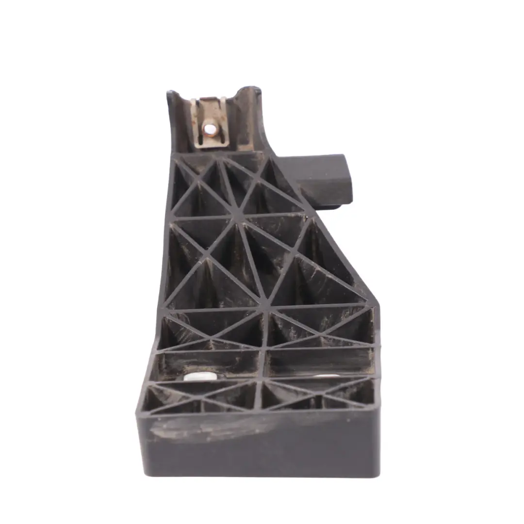 Mercedes C292 Supporto paraurti posteriore destro Staffa montaggio - SKU A1668804600 - Numero di parte A1668804600