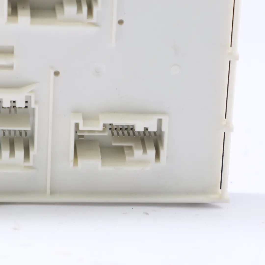 Mercedes ML W166 GLE C292 SAM Module Control Unit ECU - SKU A1669006120 - Numéro de pièce A1669006120
