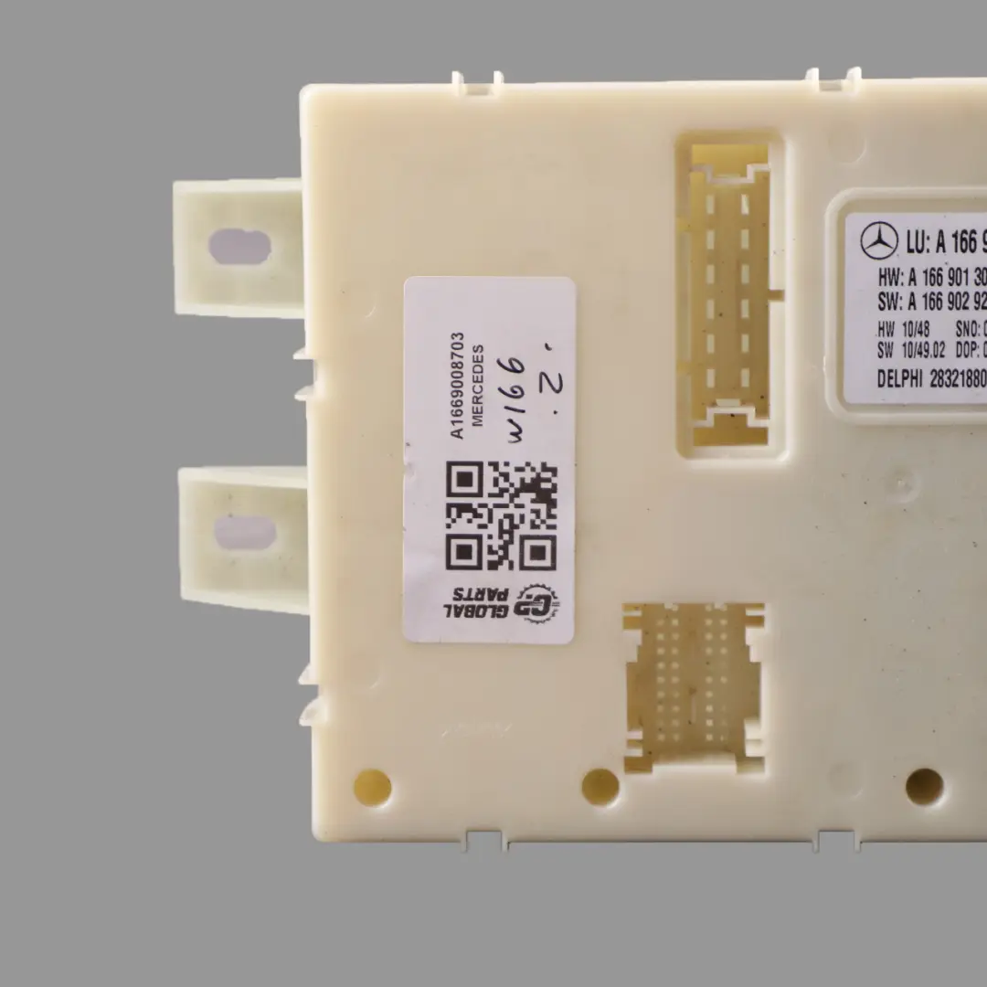 Fuse Box Front Relay Control Unit Base Module to Mercedes W166 with Part number A1669008703 Mercedes W166 Fuse Box Front Relay Control Unit Base Module - SKU A1669008703 - Part number A1669008703