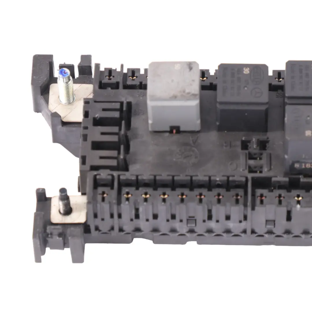 Fuse Box Control Unit Module Relay to Mercedes W221 with Part number A1669061202 Mercedes W221 Fuse Box Control Unit Module Relay - SKU A1669061202 - Part number A1669061202