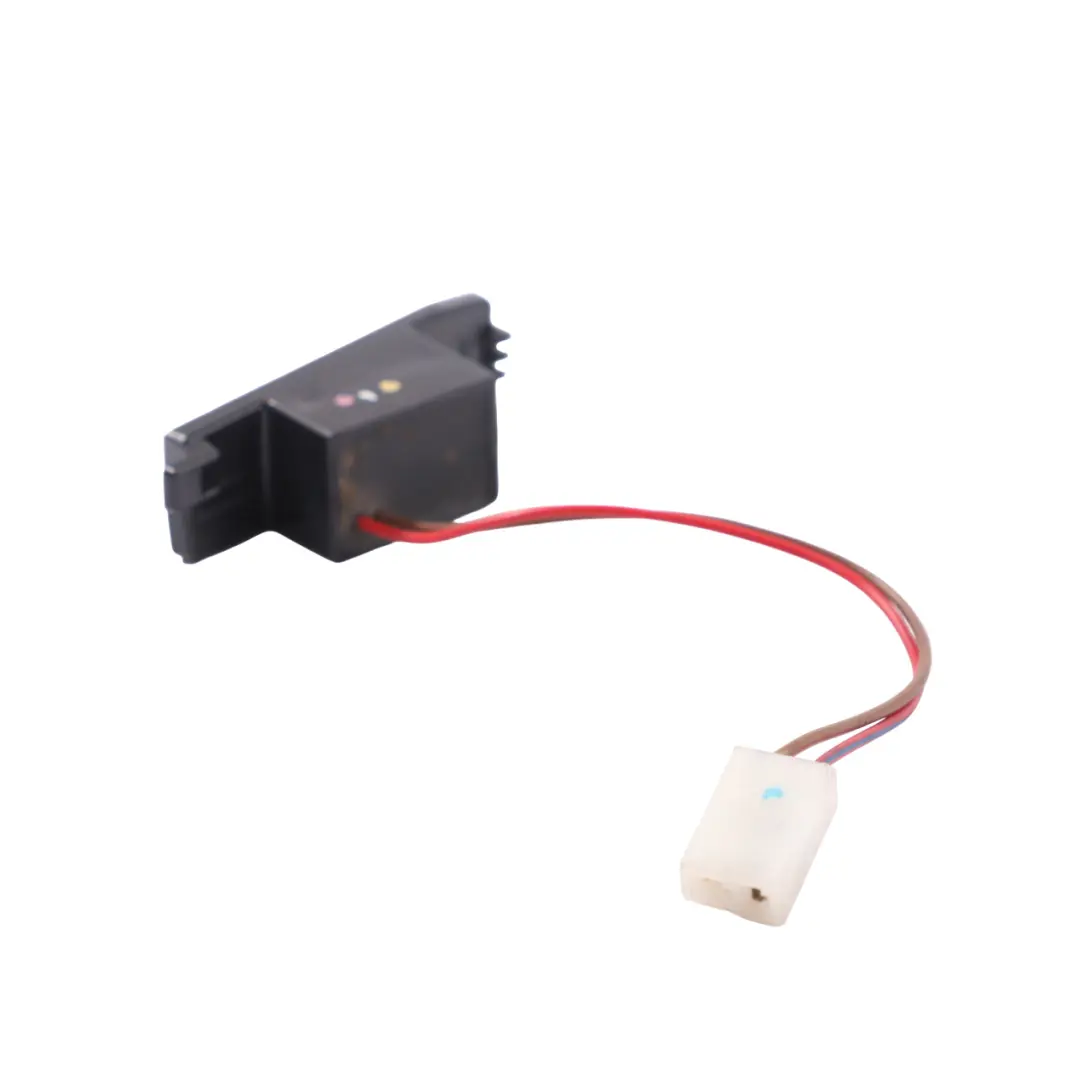 Mercedes GLE C292 Lampe rétroviseur Hologramme Logo Gauche - SKU A1669063703 - Numéro de pièce A1669063703
