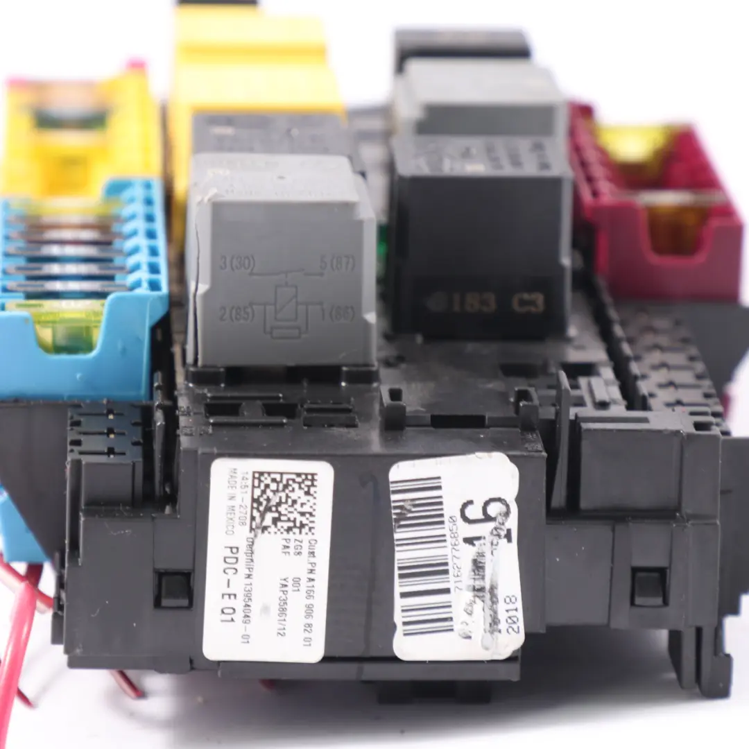 Boîte fusibles Mercedes GLE W166 C292 W463 Relais Steuergerät Modul pour à propos du numéro de pièce A1669068201 Boîte fusibles Mercedes GLE W166 C292 W463 Relais Steuergerät Modul - SKU A1669068201 - Numéro de pièce A1669068201