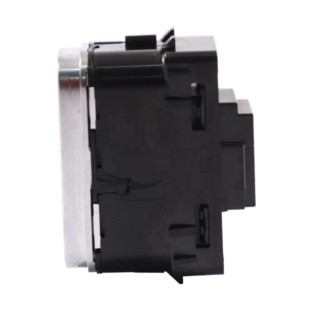 Mercedes EQA H243 Interruttore apertura coperchio baule porta anteriore - SKU A1678205702 - Numero di parte A1678205702