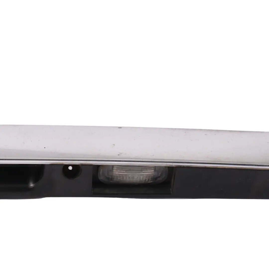 Tirador Cromo Tapa Maletero para Mercedes W245 con número de pieza A1697402093 Mercedes W245 Tirador Cromo Tapa Maletero - SKU A1697402093-3 - Número de pieza A1697402093