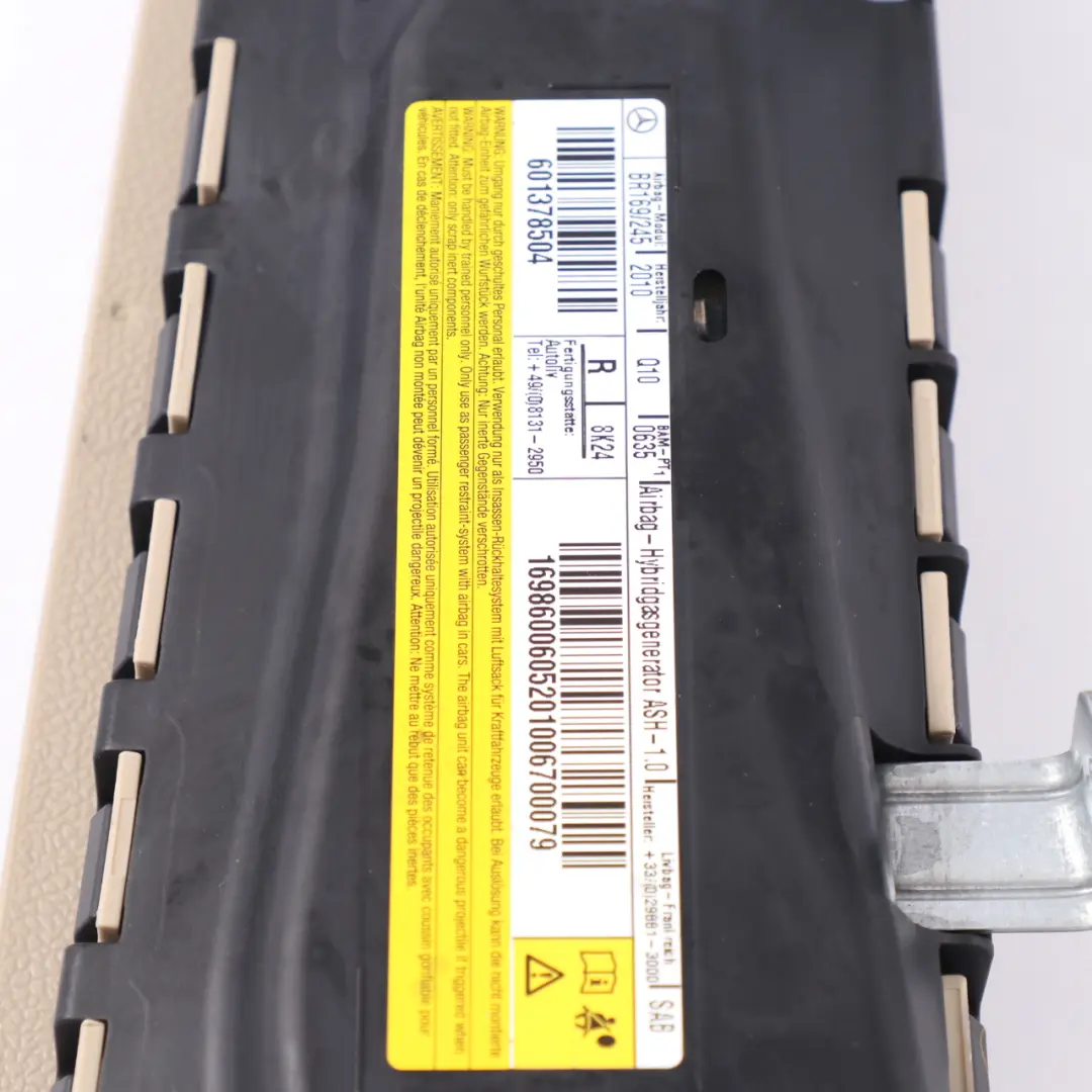 Airbag Poduszka Fotela Prawy Przód do Mercedes W169 W245 o numerze A1698600605 Mercedes W169 W245 Airbag Poduszka Fotela Prawy Przód - SKU A1698600605-2 - Numer Części A1698600605