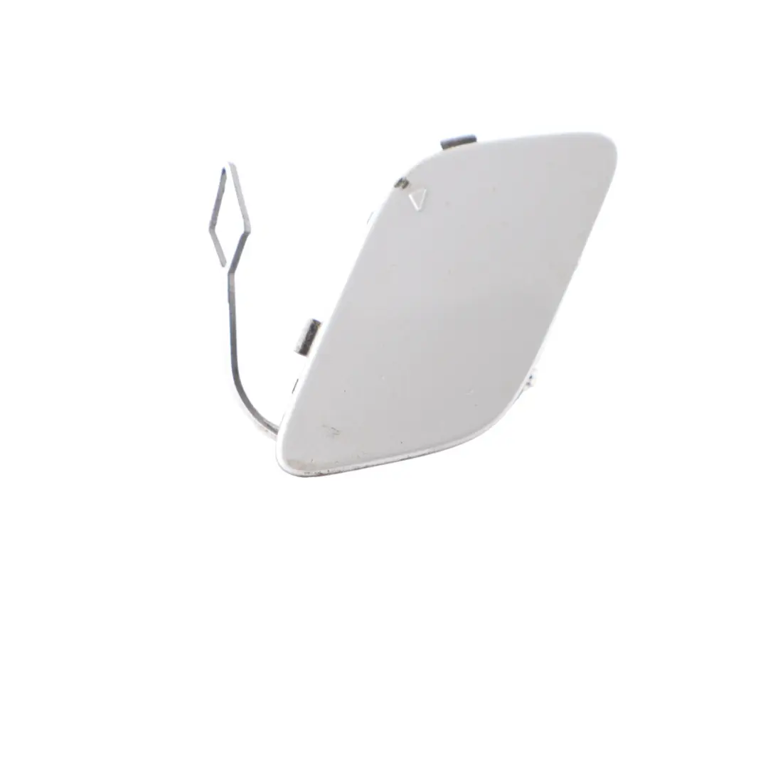 Tapa Gancho Remolque Parachoques Delantero Plata Polar - 761 para Mercedes W169 con número de pieza A1698850823 Mercedes W169 Tapa Gancho Remolque Parachoques Delantero Plata Polar - 761 - SKU A1698850823-PLS - Número de pieza A1698850823