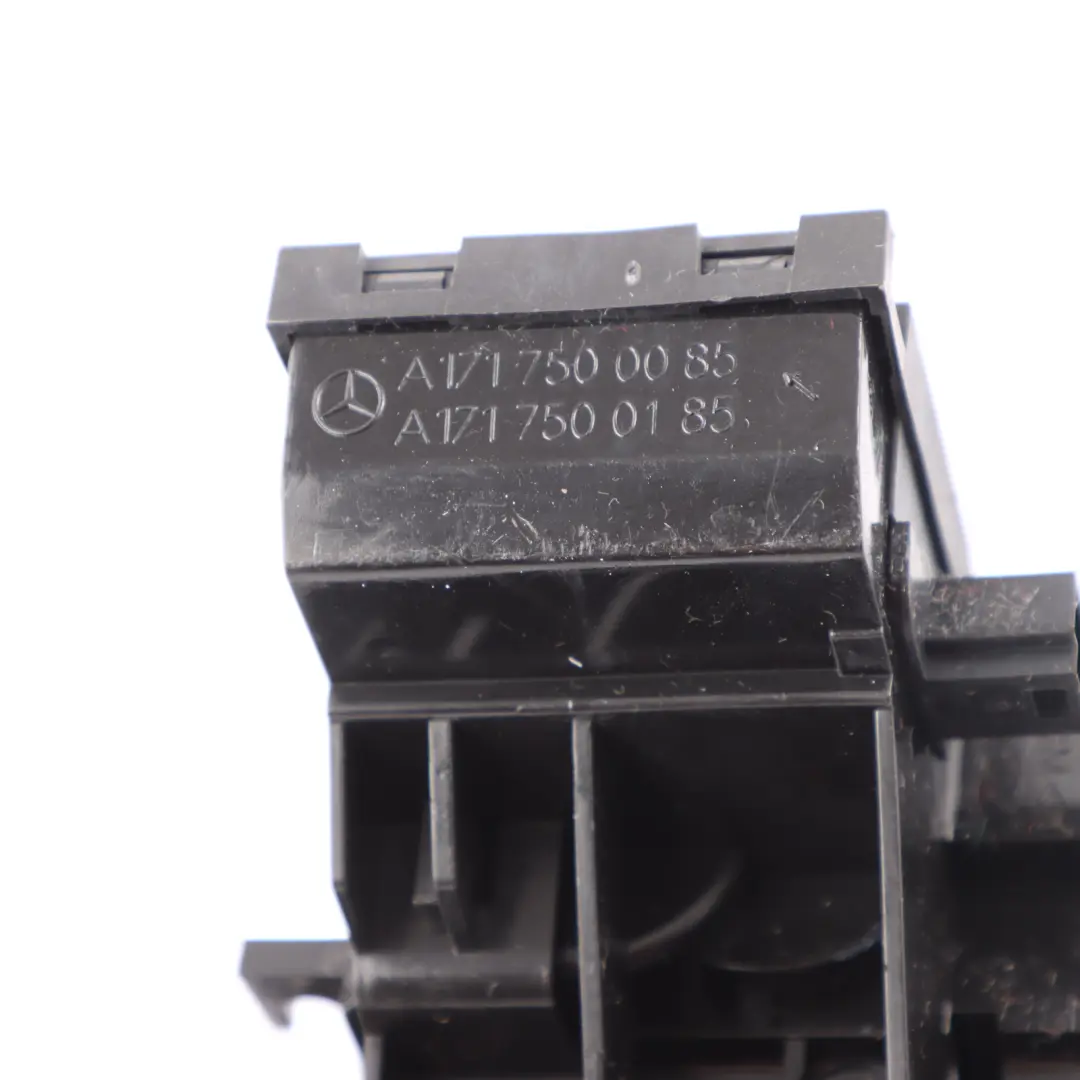 Serratura bagagliaio Mercedes R171 W211 Meccanismo blocco per con numero di parte A1717500085 Serratura bagagliaio Mercedes R171 W211 Meccanismo blocco - SKU A1717500085-1 - Numero di parte A1717500085