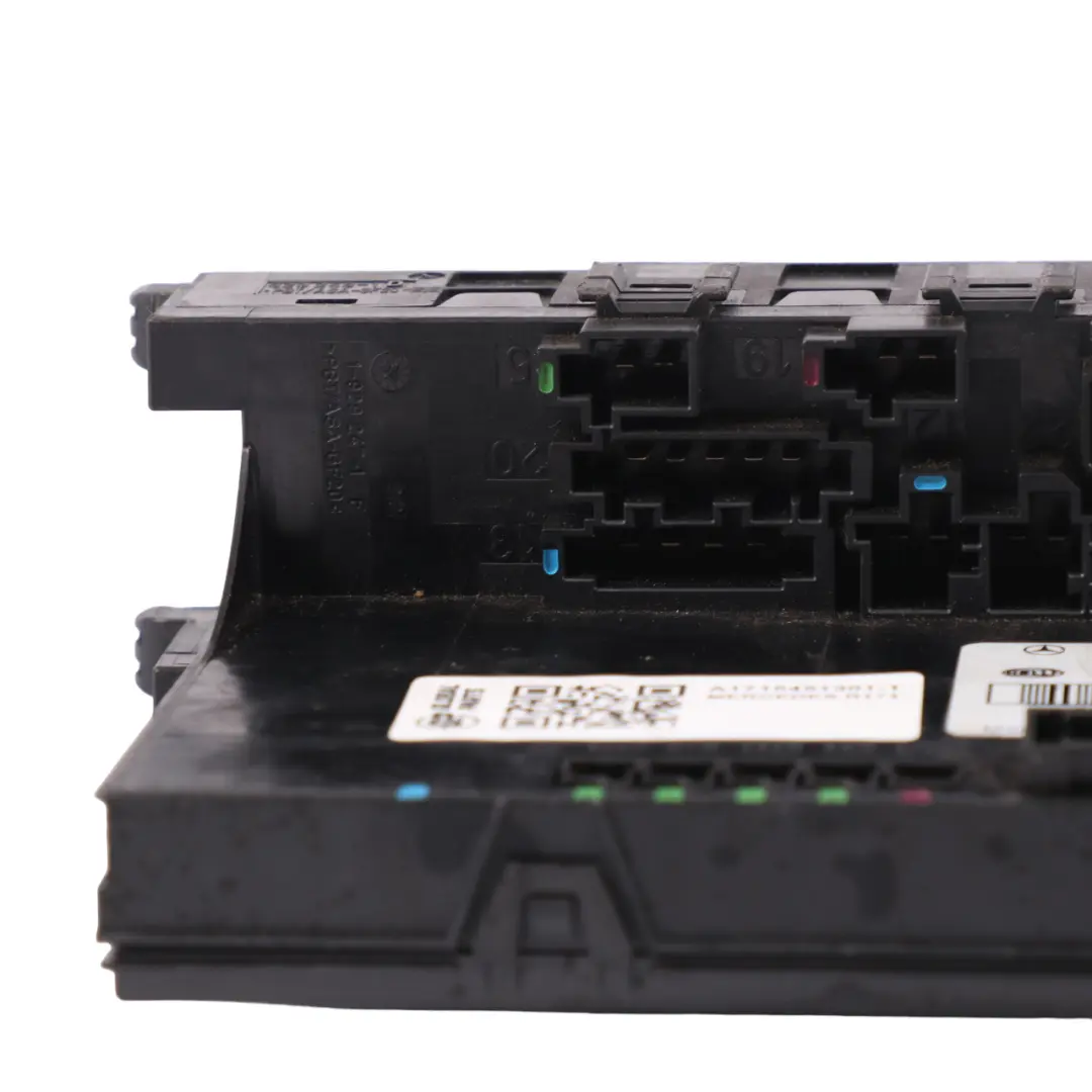 Caja de fusibles control SAM Módulo Relé para Mercedes SLK R171 Roadster con número de pieza A1715451301 Mercedes SLK R171 Roadster Caja de fusibles control SAM Módulo Relé - SKU A1715451301-1 - Número de pieza A1715451301