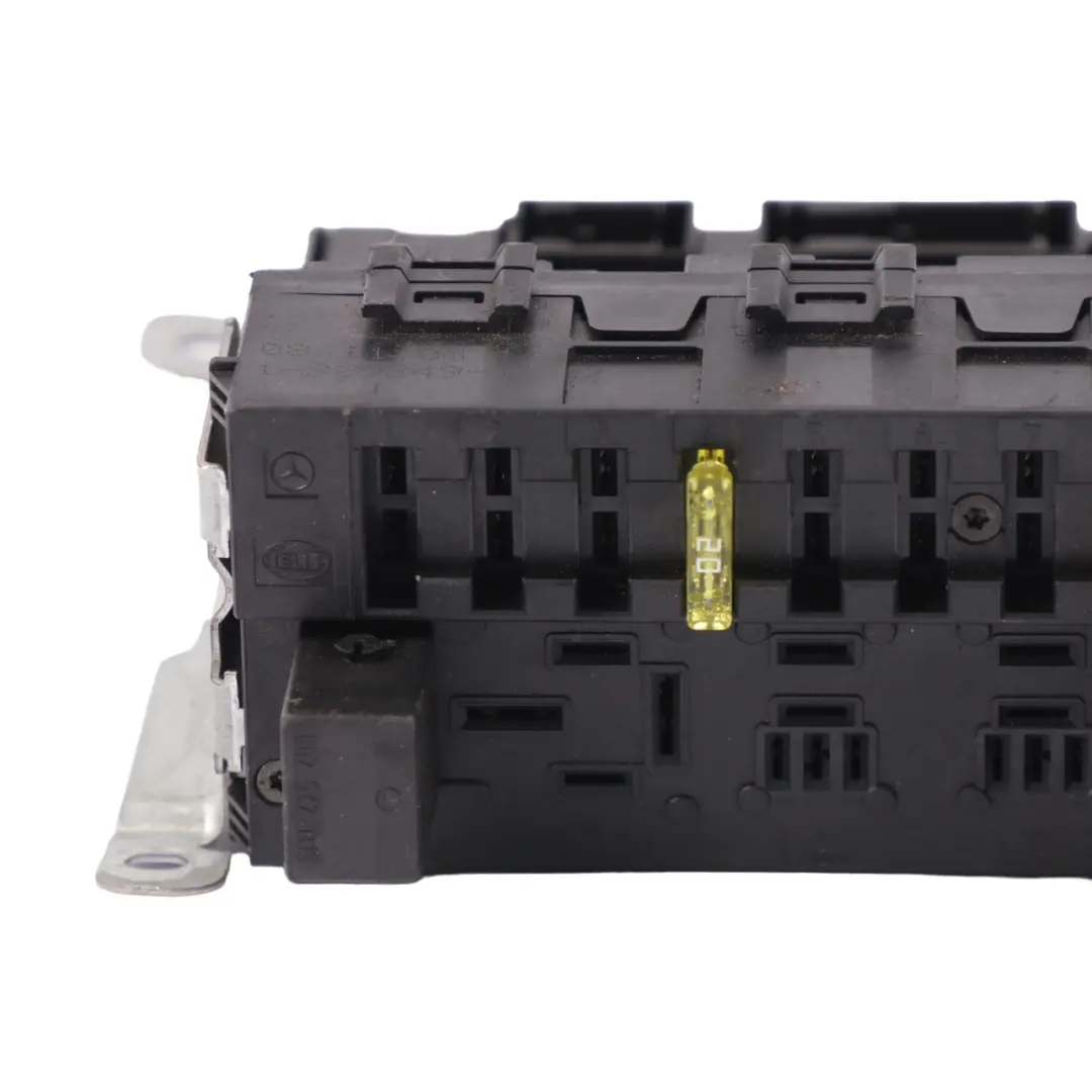 Scatola dei fusibili di controllo SAM Modulo relè per Mercedes SLK R171 con numero di parte A1715451301 Mercedes SLK R171 Scatola dei fusibili di controllo SAM Modulo relè - SKU A1715451301-1 - Numero di parte A1715451301