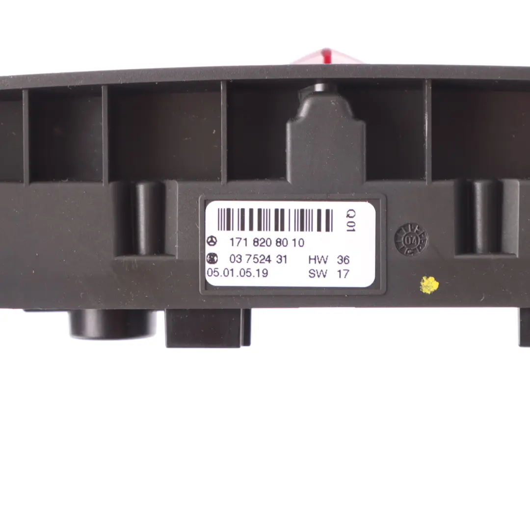 Interruptor asiento Calefacción Hazard ESP Delantera para Mercedes R171 con número de pieza A1718208010 Mercedes R171 Interruptor asiento Calefacción Hazard ESP Delantera - SKU A1718208010 - Número de pieza A1718208010