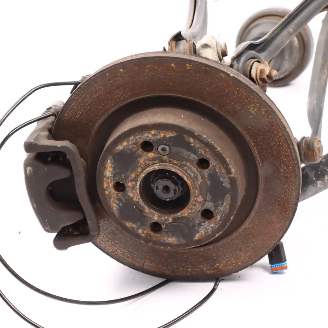 Portarruedas Eje trasero derecho Knuckle para Mercedes SLK Roadster R172 con número de pieza A1723502008 Mercedes SLK Roadster R172 Portarruedas Eje trasero derecho Knuckle - SKU A1723502008-1 - Número de pieza A1723502008