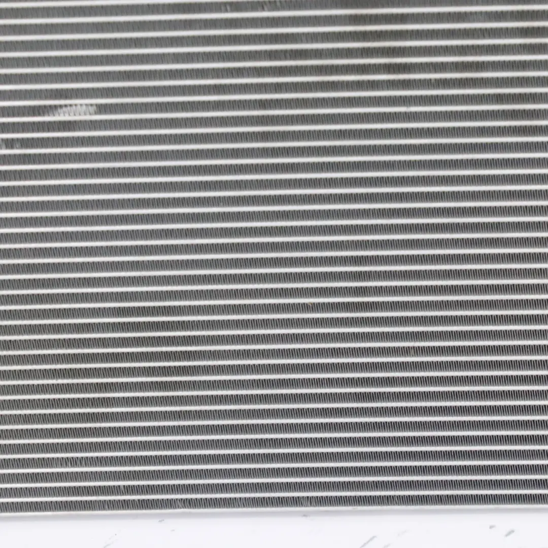 Mercedes SLK R172 Radiateur de refroidissement du moteur A2035003403 - SKU A1725000003 - Numéro de pièce A1725000003