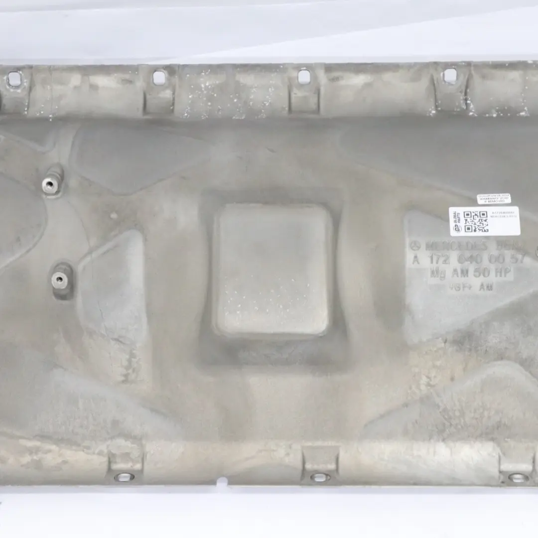 Metalowa Osłona Zbiornika Paliwa Panel Ochronny do Mercedes R172 o numerze A1726400057 Mercedes R172 Metalowa Osłona Zbiornika Paliwa Panel Ochronny - SKU A1726400057 - Numer Części A1726400057