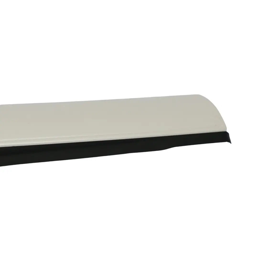 Pilar Exterior A Moldura Derecha Diamond White - 799 para Mercedes SLK R172 con número de pieza A1726900487 Mercedes SLK R172 Pilar Exterior A Moldura Derecha Diamond White - 799 - SKU A1726900487-DWM - Número de pieza A1726900487