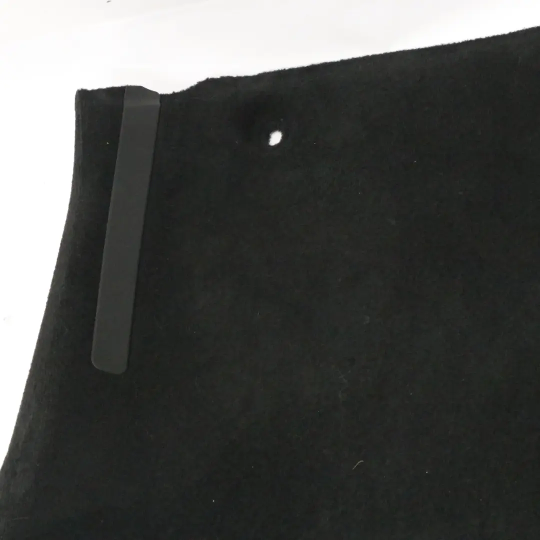 Tappetino posteriore moquette pannello bagagliaio Nero per Mercedes R172 con numero di parte A1726901041 Mercedes R172 Tappetino posteriore moquette pannello bagagliaio Nero - SKU A1726901041 - Numero di parte A1726901041