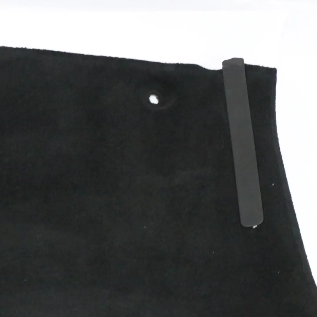 Tappetino posteriore moquette pannello bagagliaio Nero per Mercedes R172 con numero di parte A1726901041 Mercedes R172 Tappetino posteriore moquette pannello bagagliaio Nero - SKU A1726901041 - Numero di parte A1726901041