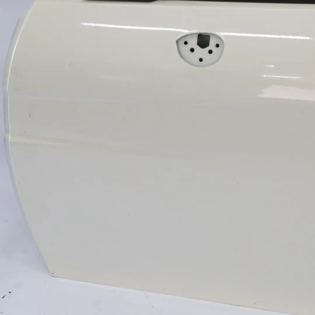 Porta anteriore sinistra Diamond White Metallic - 799 per Mercedes SLK R172 con numero di parte A1727200305 Mercedes SLK R172 Porta anteriore sinistra Diamond White Metallic - 799 - SKU A1727200305-DWM - Numero di parte A1727200305