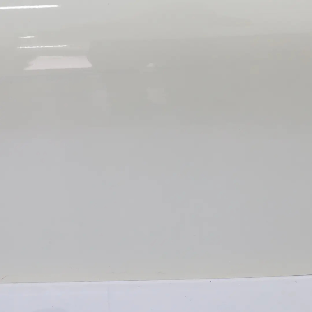 Tür vorne links Diamantweiss Metallic - 799 für Mercedes SLK R172 mit Teilenummer A1727200305 Mercedes SLK R172 Tür vorne links Diamantweiss Metallic - 799 - SKU A1727200305-DWM - Teilenummer A1727200305